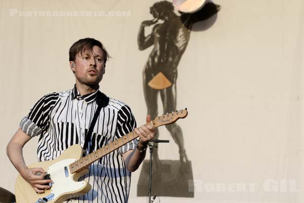 DJANGO DJANGO - 2015-07-16 - PARIS - Parvis de l'Hotel de Ville - 